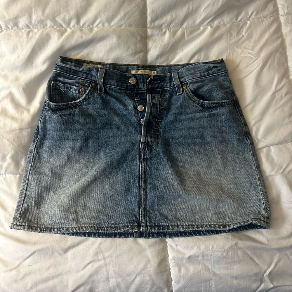 Levi's Premium Icon Denim Mini Skirt